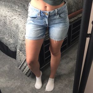 AE super stretchy jean shorts